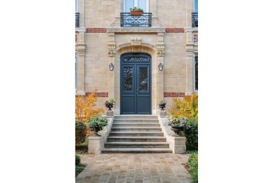 Luminaire extérieur PLACE DES VOSGES. Vue d'ambiance. Luminaire extérieur PLACE DES VOSGES. Vue d'ambiance.