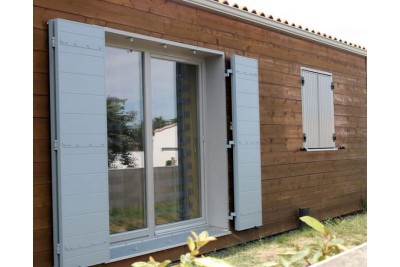 Volet battant aluminium THOR. Vue d'ambiance.