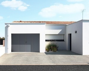 Porte de garage battante CYLLENE 32mm 2