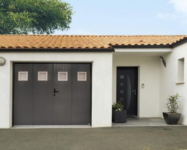 Porte de garage battante ICARE 27mm