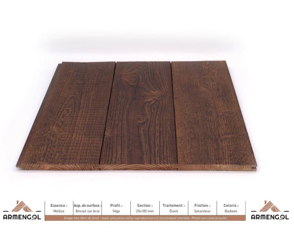 LAMBRIS VEGA MÉLÈZE BROSSÉ SUR BRUT ÉTUVÉ SATURATEUR BADIANE - 20 mm x 185 mm