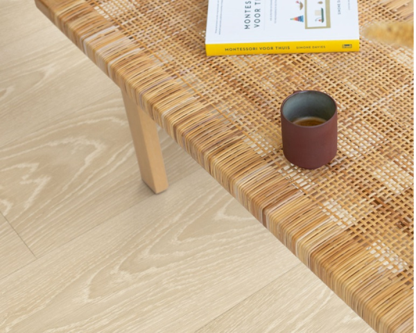 Chêne beige givré - 1200 mm x 190 mm - Ep. 8mm