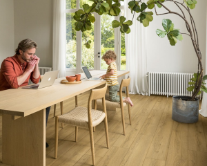 Chêne miel brun  - 1200 mm x 190 mm - Ep. 8mm 2