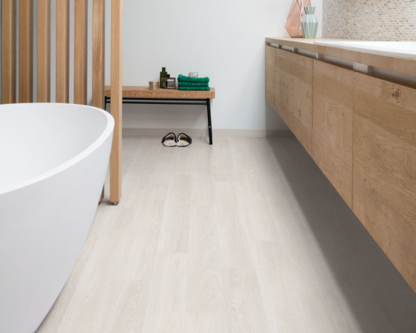 Chêne patrimoine gris clair -  1380  mm x  156 mm - Ep. 8mm