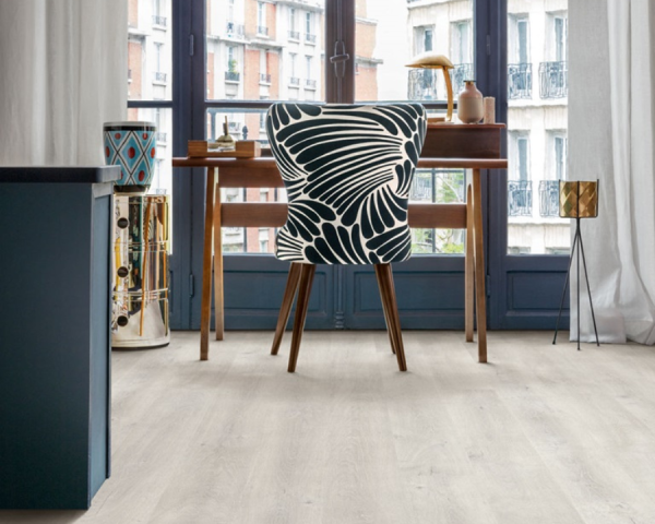 Chêne venise clair - 1380  mm x  156 mm - Ep. 8mm