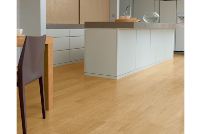 Chêne vernis naturel - 1380  mm x  156 mm - Ep. 8mm