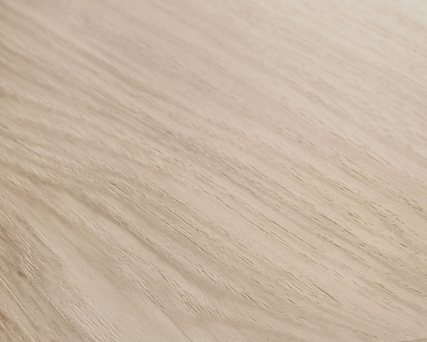 Chêne vernis gris clair- 1380  mm x  156 mm - Ep. 8mm