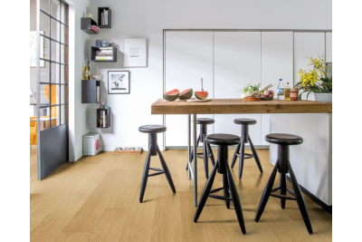 Chêne vernis naturel - 1380  mm x  190 mm - Ep. 8mm