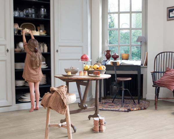 Chêne dominicain gris - 2050  mm x  205 mm - Ep. 9.5mm