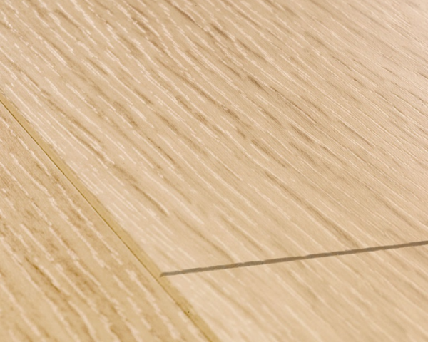 Chêne verni blanc - 2050  mm x  205 mm - Ep. 9.5mm