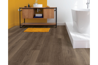 Chêne marron brossé -  1380 mm x  212 mm - Ep. 9 mm