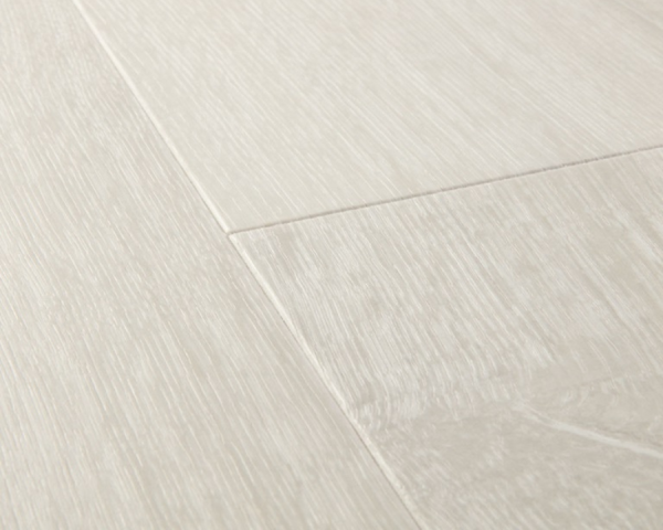 Chêne clair classique patiné -  1380 mm x  190 mm - Ep. 12 mm