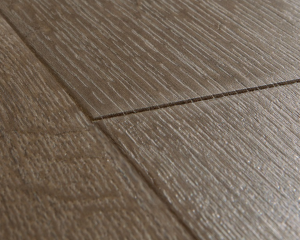 Chêne classique marron -  1380 mm x  190 mm - Ep. 12 mm 2