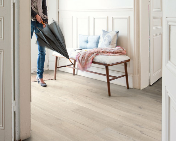 Chêne tendre clair  -  1380 mm x  190 mm - Ep. 12 mm