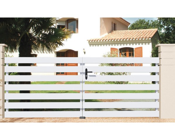 CA 69 - Portails PVC Pavillon