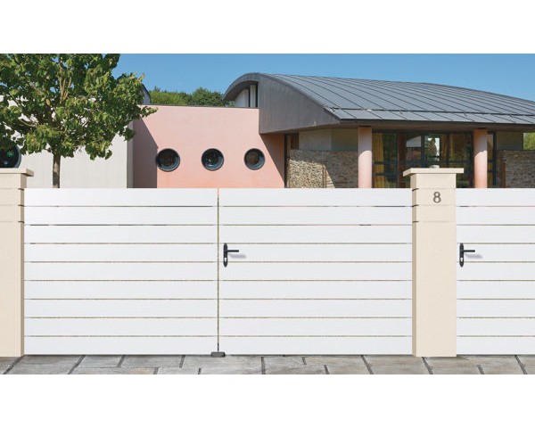 CG 50 - Portails PVC Résidence