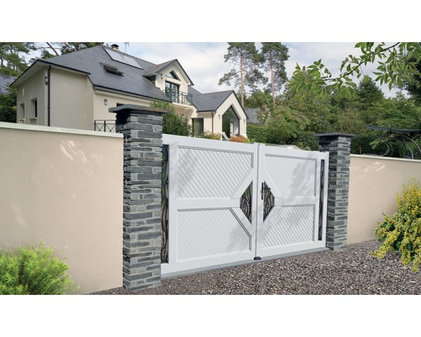 CI 71 - Portails PVC Résidence