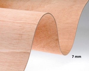 Panneau Contreplaqué Cintrable TRAVERS - 2,50 m x 1,22 m - ép.7 mm