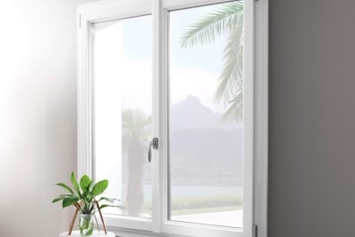 Fenêtres à frappe PVC